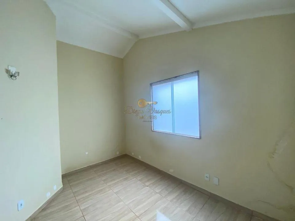 Imagem Casa para Venda em Teresópolis / RJ no bairro Pessegueiros