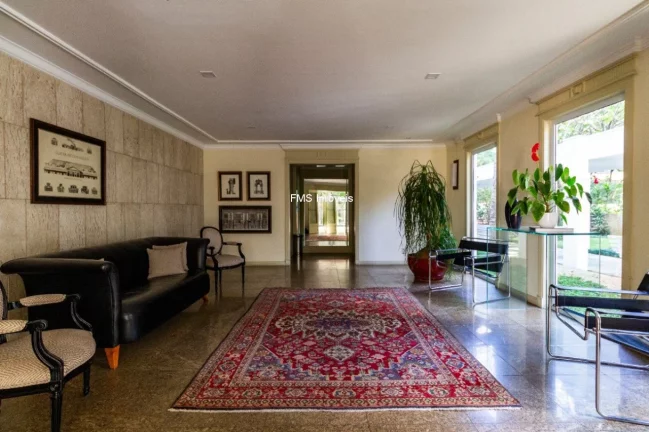 Imagem Apartamento em Higienópolis: 3 Quartos, 1 Suite, 1 Sala, 3 Banheiros, 145m² - São Paulo, SP