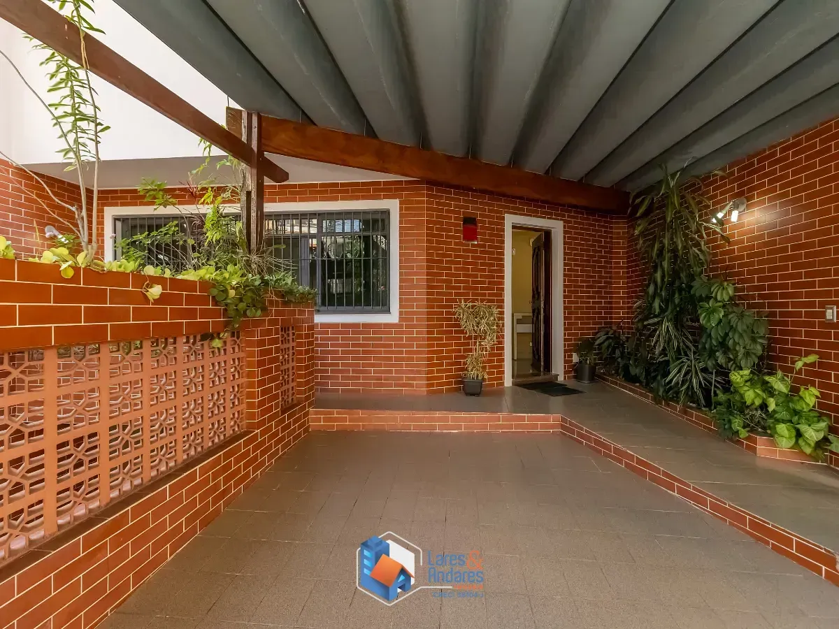 Foto do imóvel Casa para venda em Vila Madalena com 3 quartos, sendo 1 suíte, 228m² em Rua Gurupá