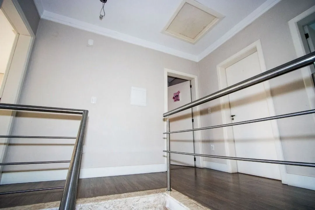 Imagem Casa para Venda - 147.3m², 3 dormitórios, sendo 1 suites, 3 vagas - Guarujá
