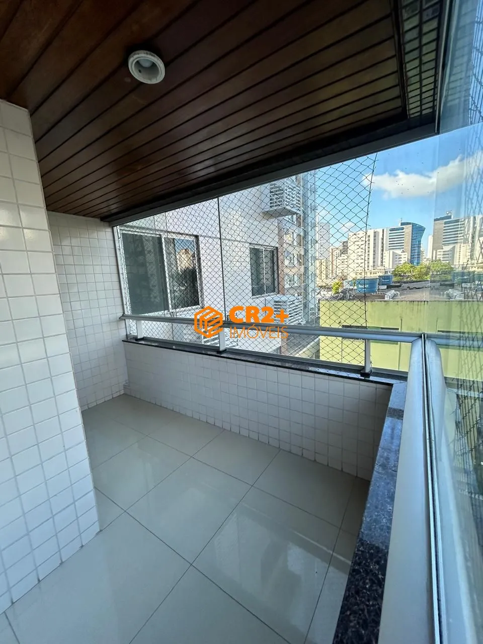 Imagem Vendo Apartamento na Domingos Ferreira, Nascente- 175m²