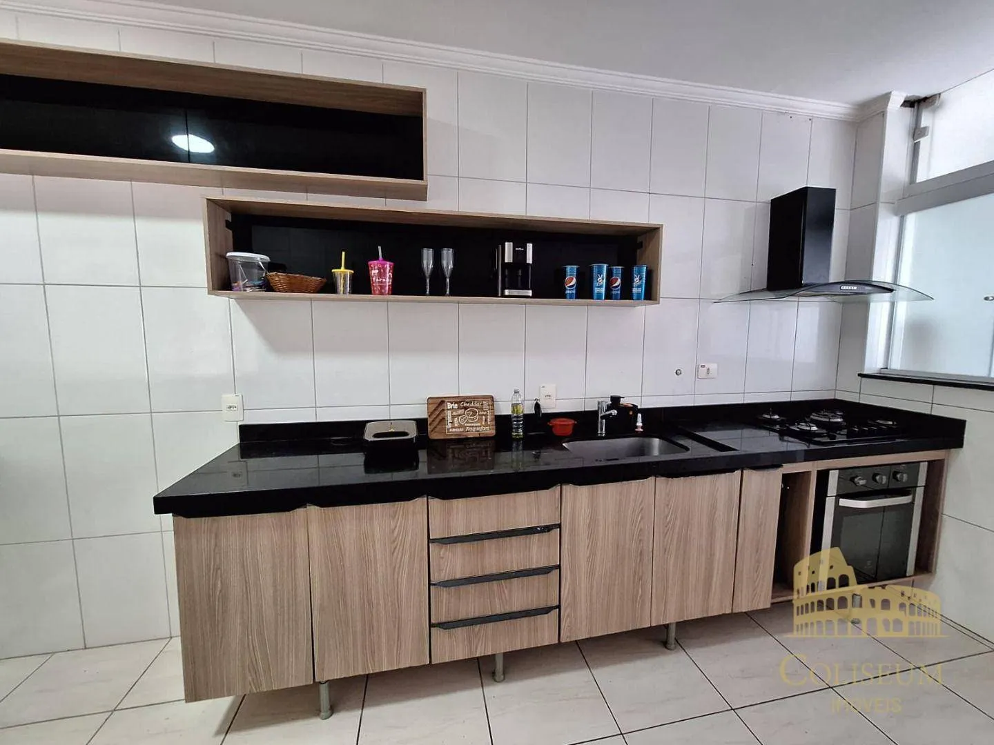 Imagem Apartamento com 3 dormitórios à venda, 115 m² por R$ 730.000,00 - Vila Assunção - Praia Grande/SP