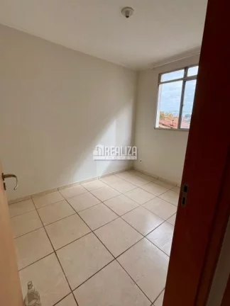 Imagem Apartamento à venda no Condomínio Parque Uniarte, no bairro Recreio dos Bandeirantes, Uberaba - 2 dormitórios