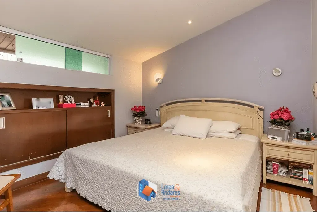 Imagem Casa à venda 4 Quartos 4 Suites 3 Vagas 220M² Bosque da Saúde São Paulo - SP