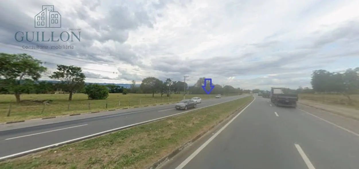Imagem Área de 20.000 m² à venda | Frente para Rodovia | Zoneamento Misto