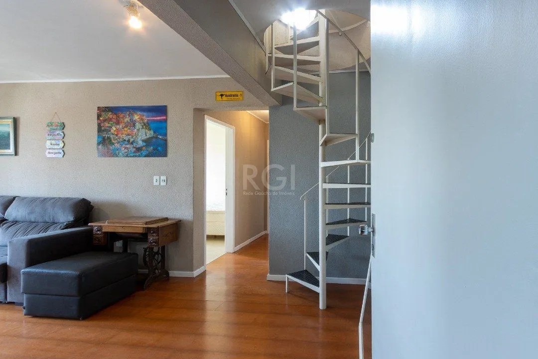 Imagem Ótima cobertura no bairro Nonoai, com aproximadamente 135m² de área privativa, 02 dormitórios