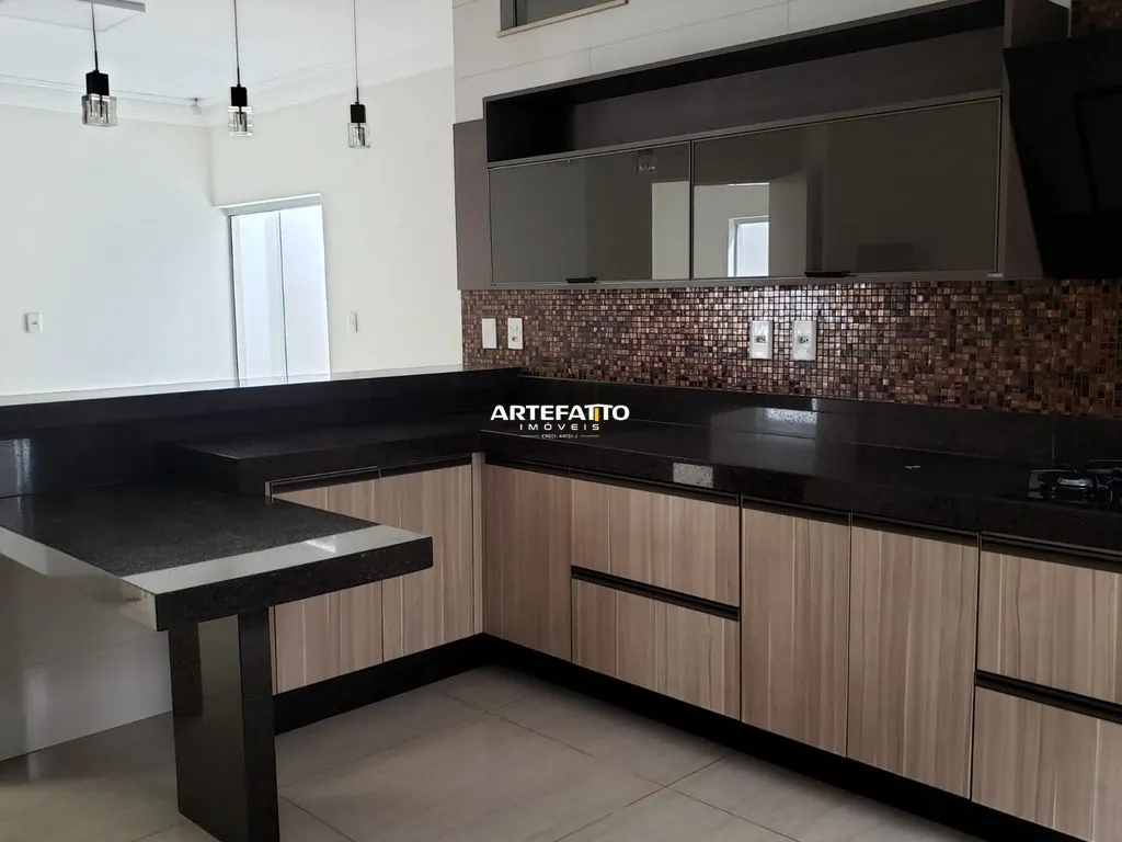 Imagem Casa à venda em Franca, Jardim Piratininga, com 4 quartos, 217m2
