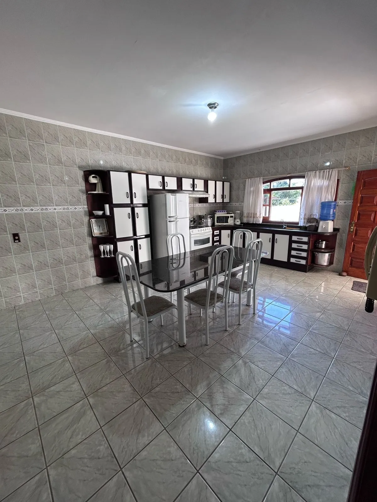 Imagem Oportunidade em Iperó - Chácara com amplo espaço ( Porteira Fechada )