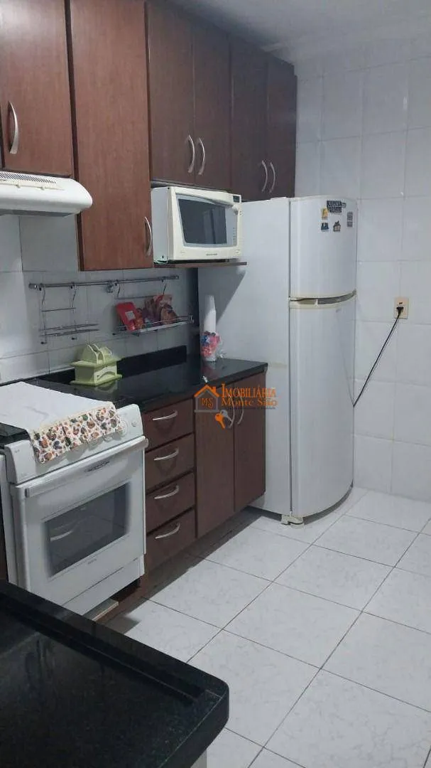 Imagem Apartamento com 3 dormitórios à venda, 90 m² por R$ 470.000,00 - Vila Suissa - Mogi das Cruzes/SP