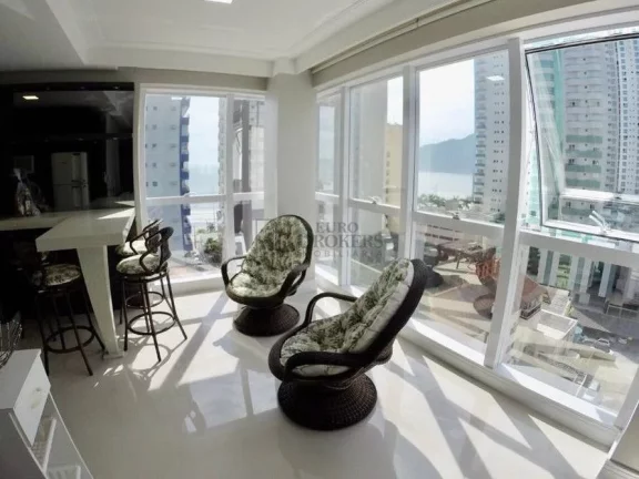 Imagem Ótimo apartamento quadra mar em Balneário Camboriú.