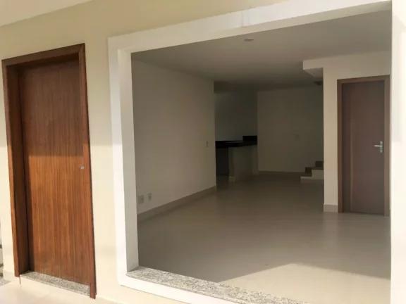 Imagem Belíssima casa duplex composta de 3 quartos sendo uma suíte área gourmet com churrasqueira bairro Ipiranga Guarapari