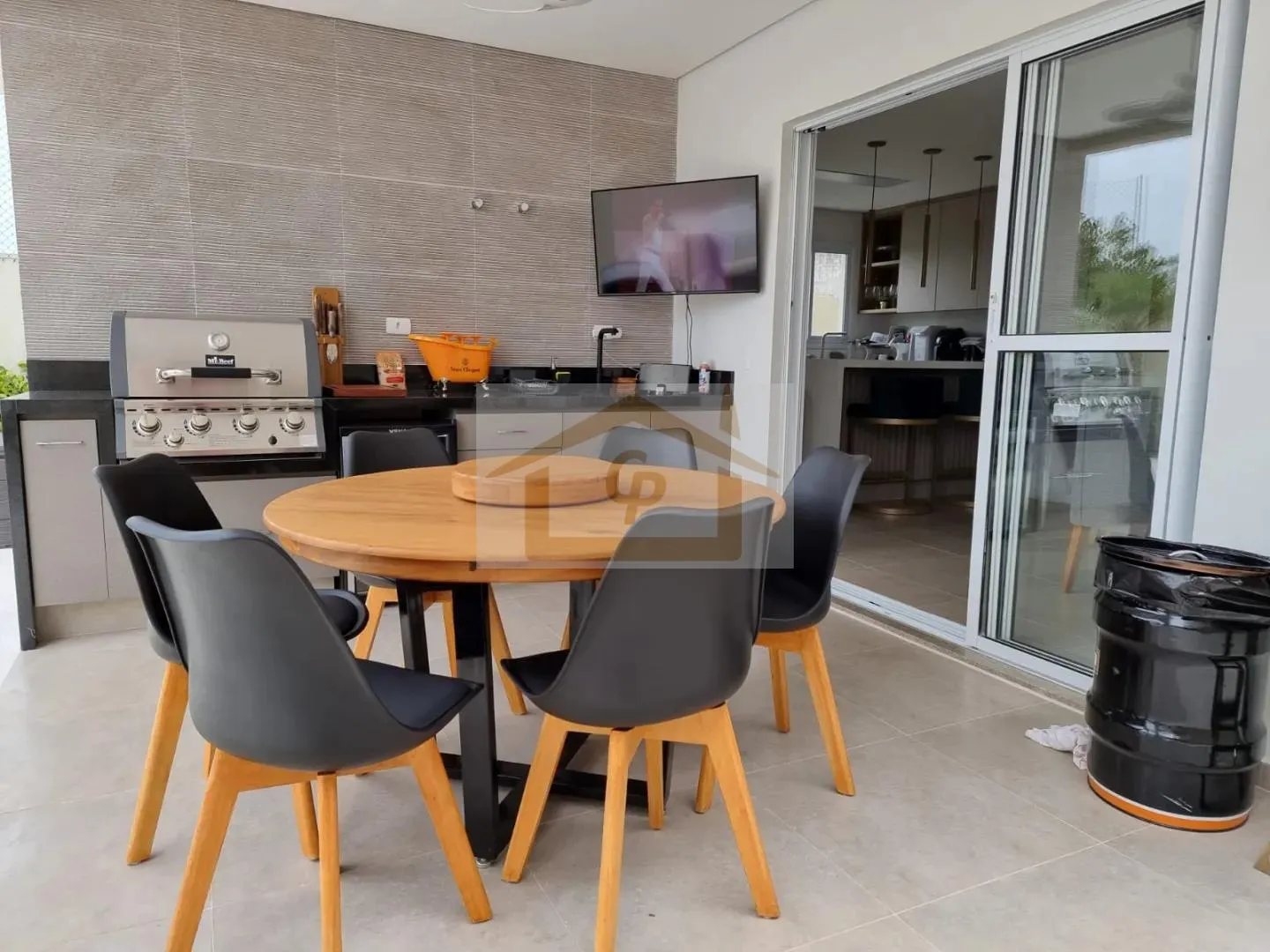 Imagem Casa Moderna, 3 quartos, Linda Vista e 2 vagas cobertas