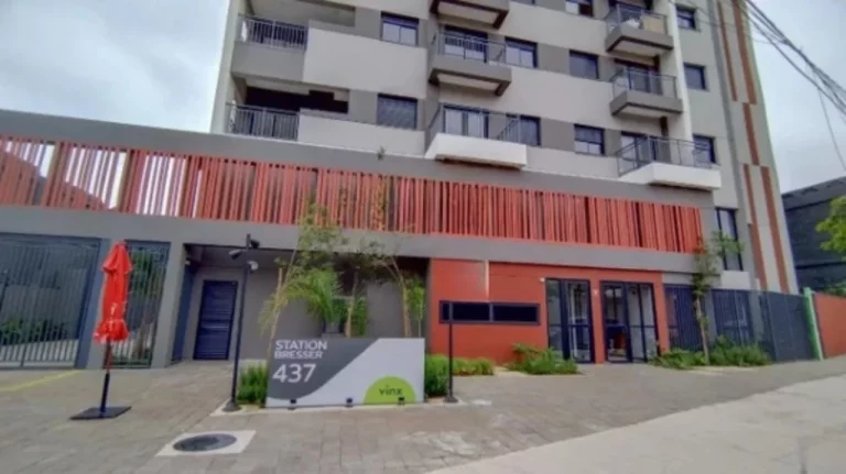 Imagem STATION BRESSER - VINX - Apto de 47m², 2 dorms, excelente localização, ótimo para morar ou investir!!