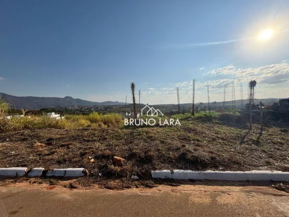 Imagem Terreno à venda no Condomínio Gran Royalle - Igarapé/MG.