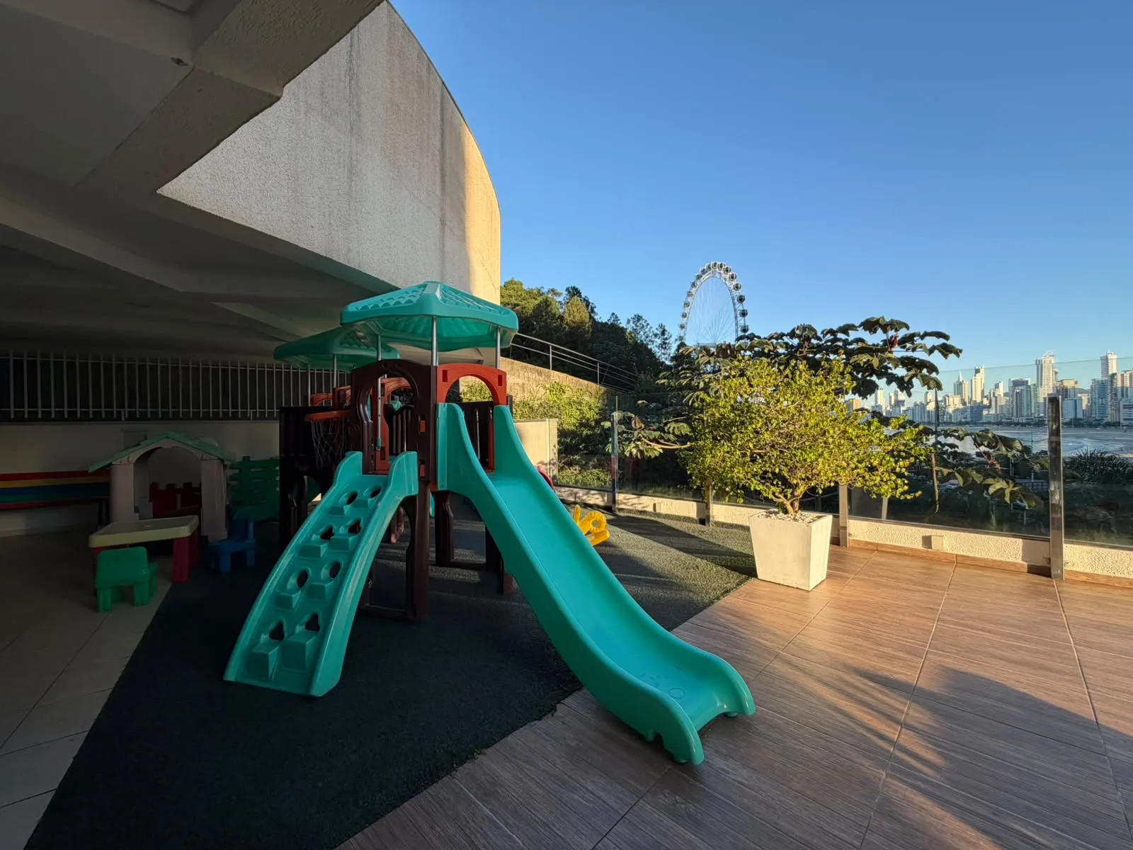 Imagem Apartamento à venda com 90m2 por R$ 2.150.000,00