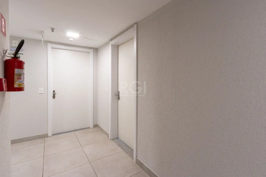Imagem Conjunto/Sala para Venda - 56.37m² 1 vaga - Cristal