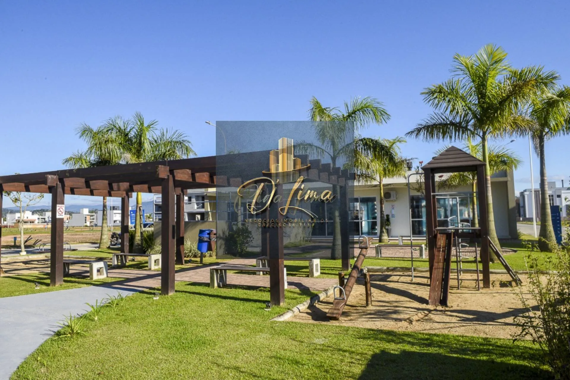 Imagem Costa do Sol Condomínio Clube, Sobrado a venda no Deville Biguaçu.