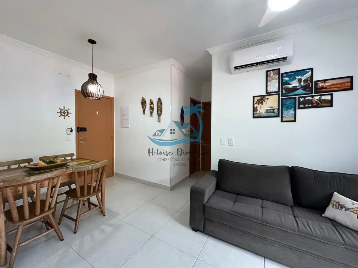 Imagem Excelente apartamento mobiliado a venda nas Toninhas, 250 metros do mar em Ubatuba.