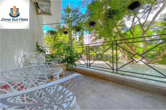 Imagem Casa Alto Padrão à Venda Na Vila Mariana Com 3 Suítes, 3 Vagas, Piscina Aquecida e Espaço Gourmet