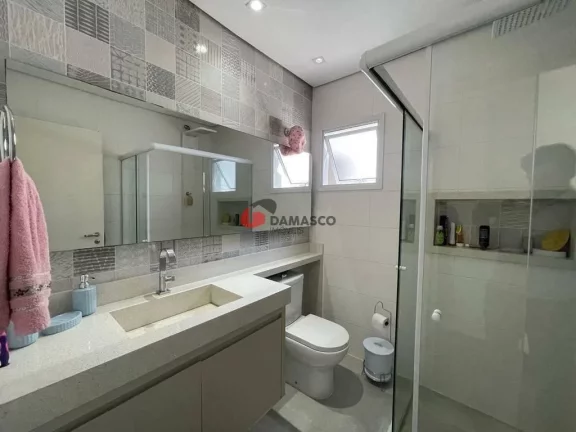 Imagem Casa à venda 2 Quartos, 2 Vagas, 150M², Jardim das Maravilhas, Santo André - SP