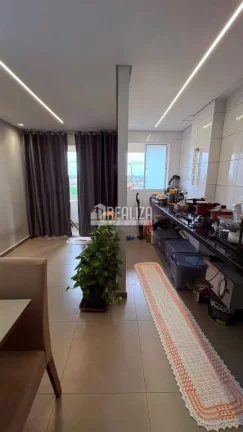 Imagem Apartamento à venda no Condomínio Lago das Brisas, em Uberaba com 2 dormitórios e piscina!