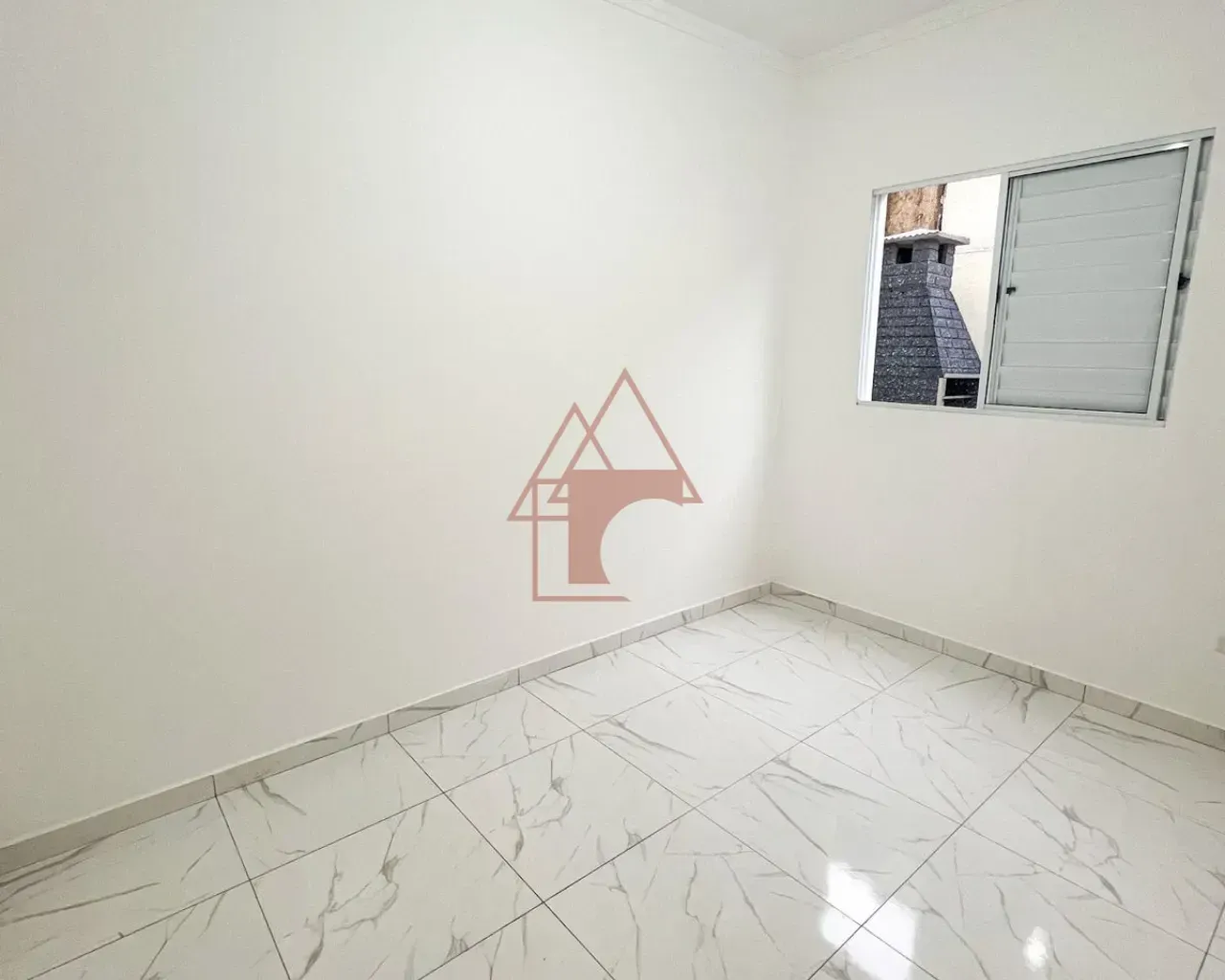 Imagem Casa com 2 Quartos à Venda, 45 m² em Esmeralda - Praia Grande