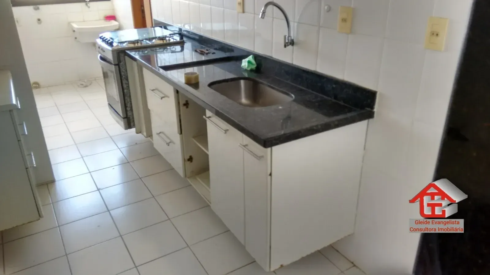 Foto do imóvel: Apartamento com 3 Quartos para Alugar, 81 m² em Avenida Professor Manoel Ribeiro, nº 1. STIEP, Salvador - BA