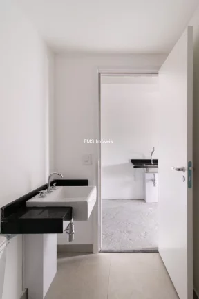 Imagem Studio à venda em Moema, 1 quarto, 1 banheiro.