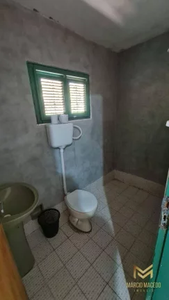 Imagem Terreno à venda, 2438 m² por R$ 850.000,00 - Centro - Paracuru/CE