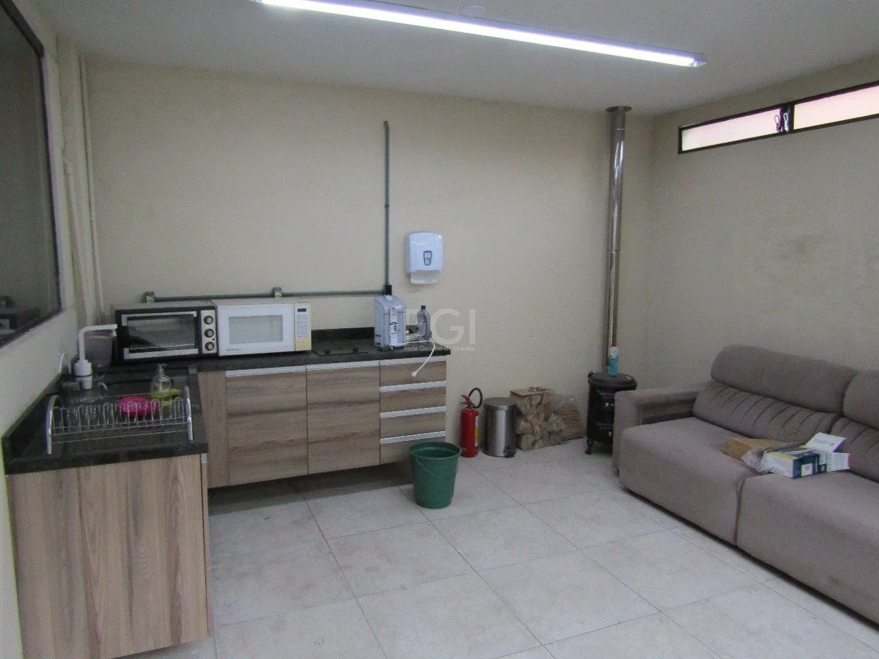 Imagem Depósito/Pavilhão para Venda - 195m², 0 dormitórios, Sarandi