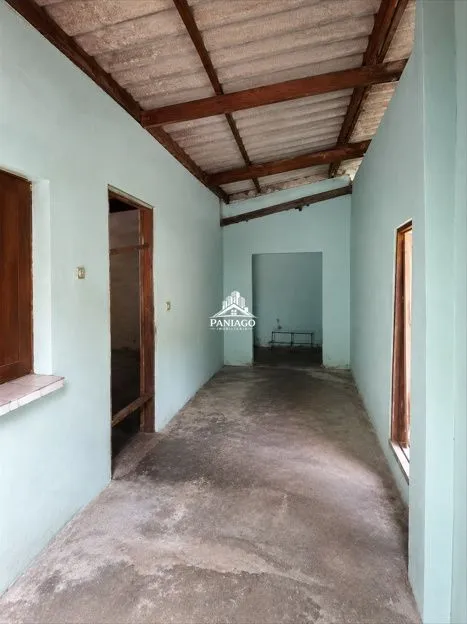 Imagem Imóvel de Esquina com, Ponto Comercial, casa e Amplo Terreno.