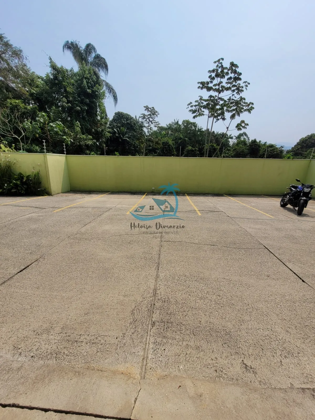 Imagem Apartamento mobiliado com 2 dormitórios a venda no Itaguá/Tenório em Ubatuba.