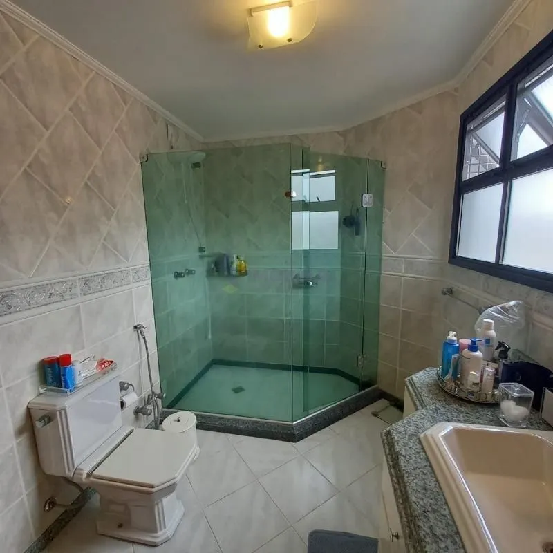 Imagem Apartamentos com 3 Dormitórios