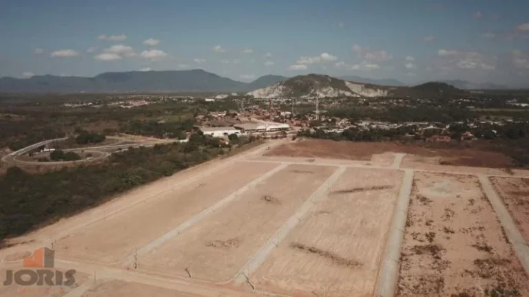 Foto do imóvel Terreno a Venda - Itaitinga, CE em Rod. Br Cento Dezesseis