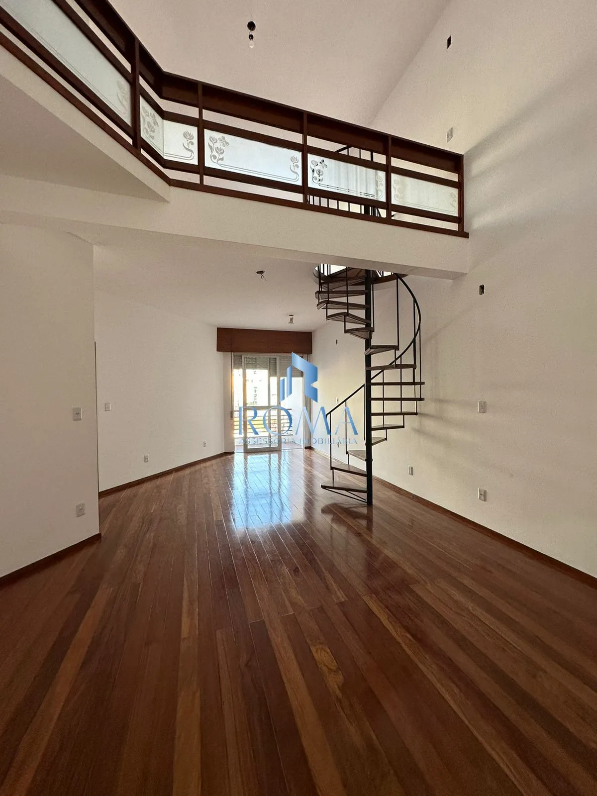 Imagem Cobertura Duplex em ótima localização!