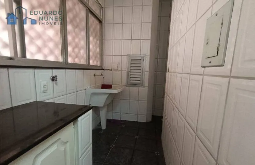 Imagem APARTAMENTO COM 03 QUARTOS, VAGA DE GARAGEM NO CENTRO!!!!!