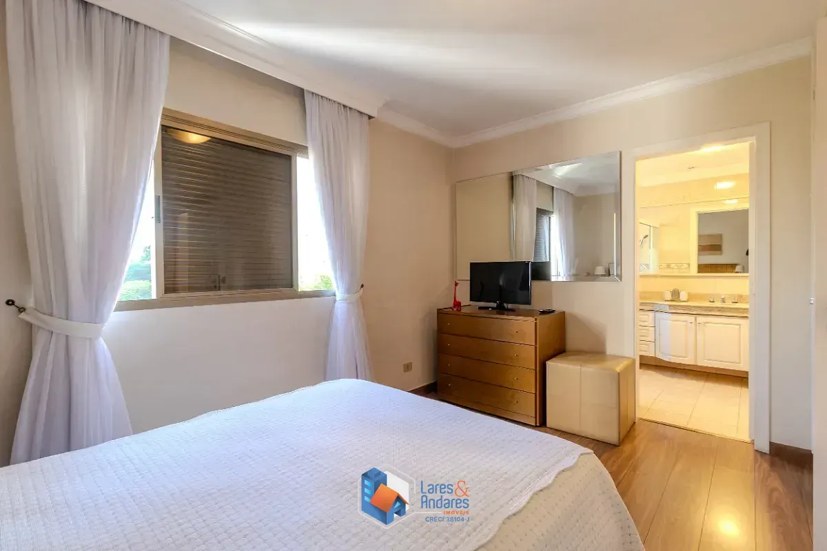 Imagem Apartamento para venda em Vila Suzana com 4 quartos, sendo 3 suítes, 165m²
