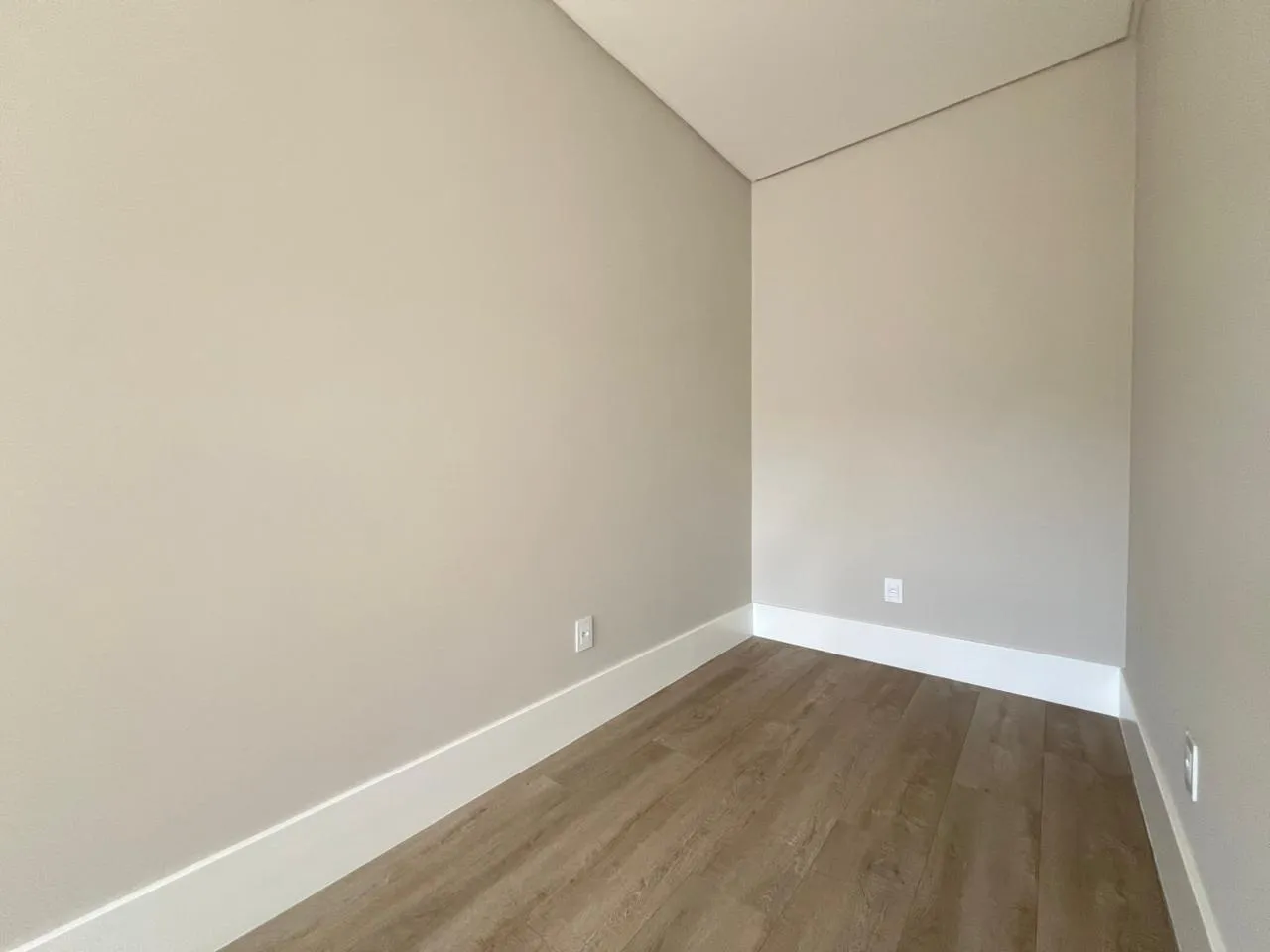 Imagem Apartamento à venda com 135m2 por R$ 2.500.000,00
