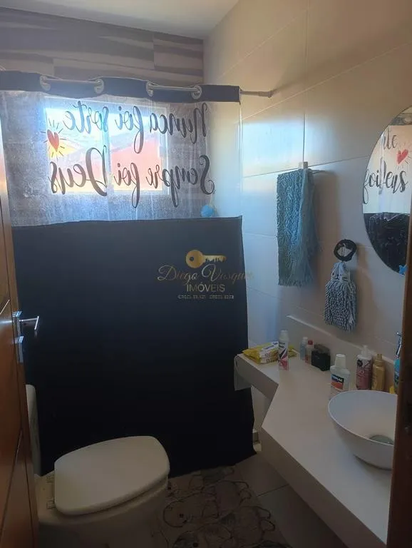 Imagem Casa em Condomínio para Venda em Maricá / RJ no bairro Parque Nanci
