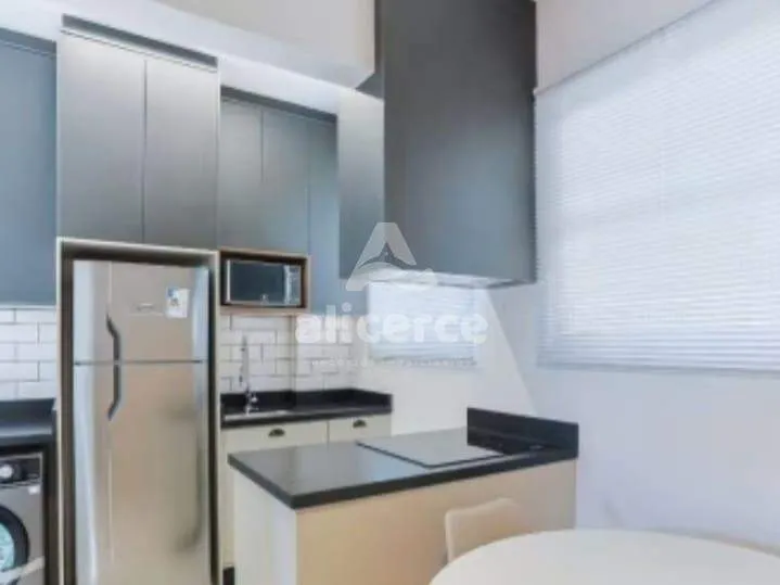 Imagem Apartamento de 2 dormitórios no Centro de Florianópolis