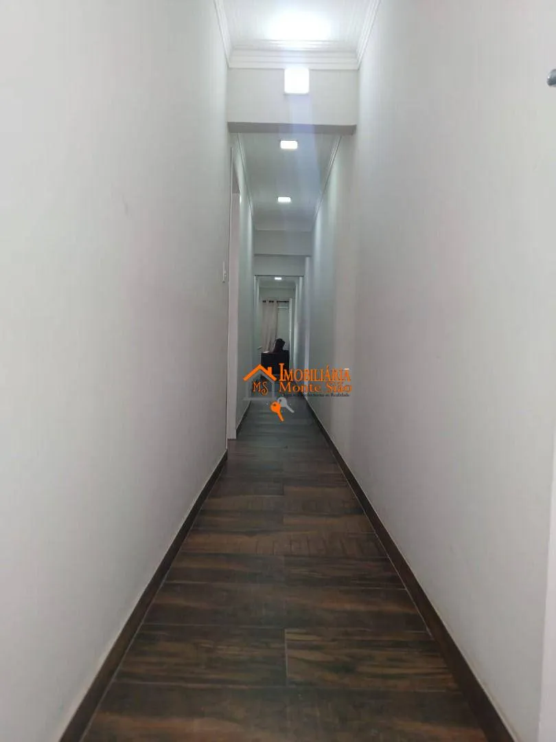 Imagem Sobrado com 3 dormitórios à venda, 275 m² por R$ 600.000,00 - Cocaia - Guarulhos/SP