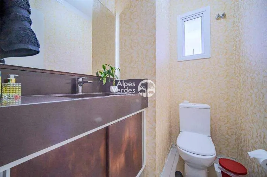 Imagem Vende - se Casa no Vale das Colinas, com 3 dormitórios
