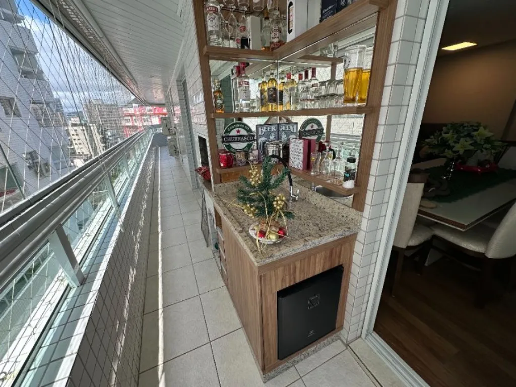 Imagem APARTAMENTO COM 114,00 m² - GUILHERMINA - PRAIA GRANDE SP