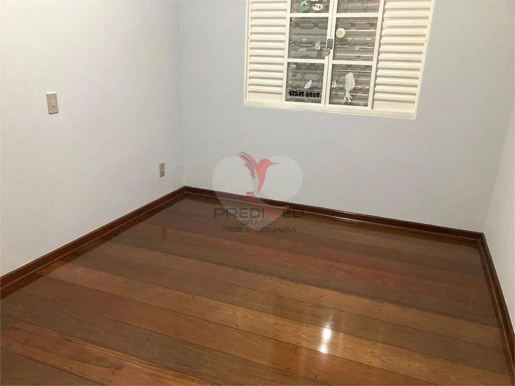 Imagem Casa de 2 quartos, 216m² no bairro Jardim Ubirama, em Lençóis Paulista
