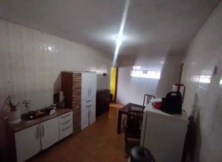 Imagem Grande Oportunidade de Investimento: Imóvel Amplo no Bairro Santana com Potencial para Construção e Regularização por Usucapião