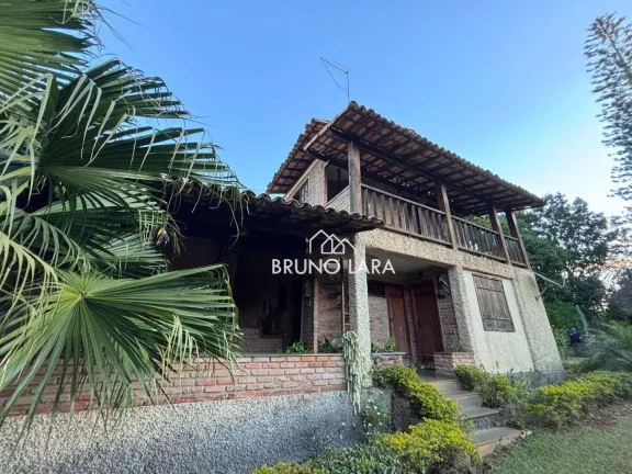 Imagem Casa com 3 dormitórios à venda, 150 m² por R$ 695.000,00 - Condomínio Fazenda Solar - Igarapé/MG