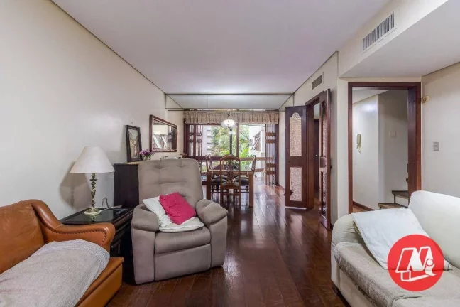 Foto do imóvel Cobertura no bairro Petrópolis, 3 dormitórios, suite. vagas e piscina. ,