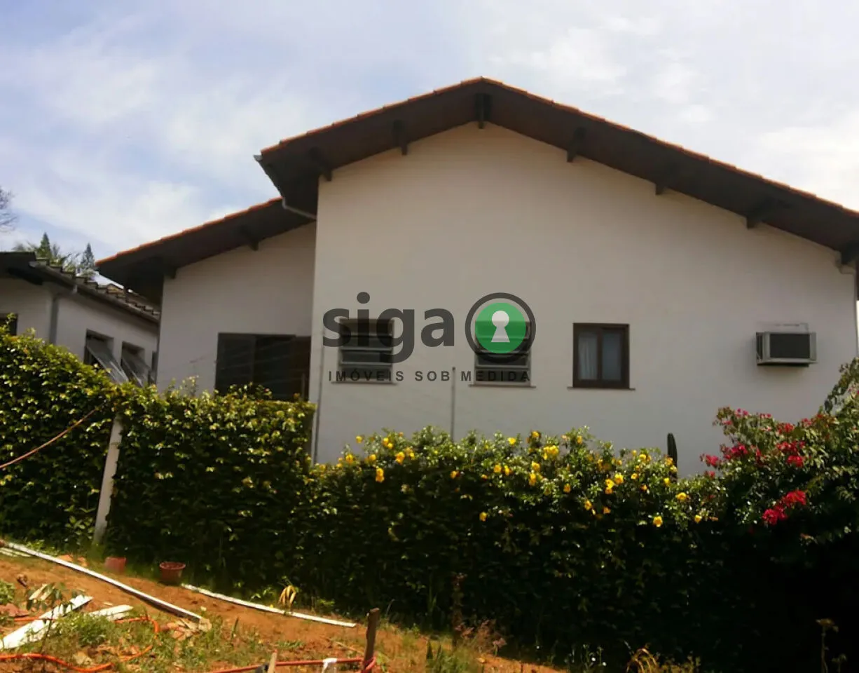 Imagem Casa com 441 m² de terreno em localização estratégica ? Espaço, conforto e excelente potencial
