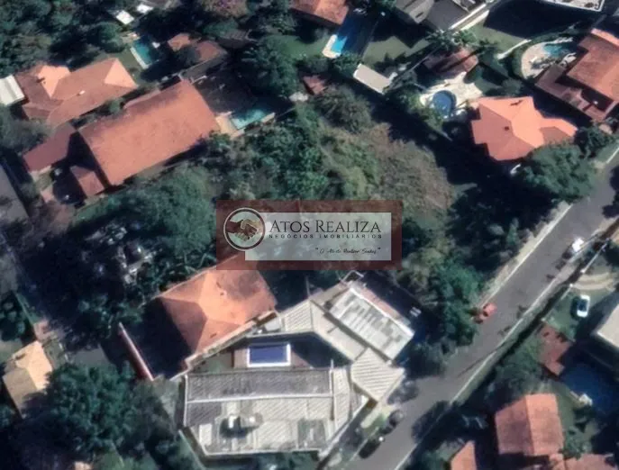 Imagem Terreno em Interlagos - São Paulo à venda por R$ 1 milhão - Confira!