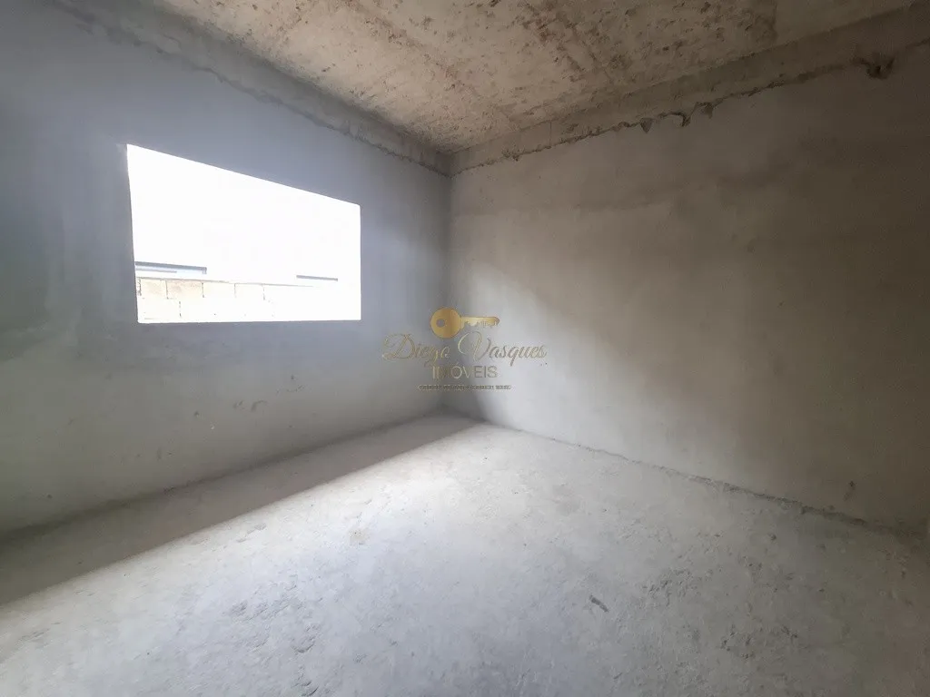 Imagem Casa em Condomínio para Venda em Teresópolis / RJ no bairro Green Valley